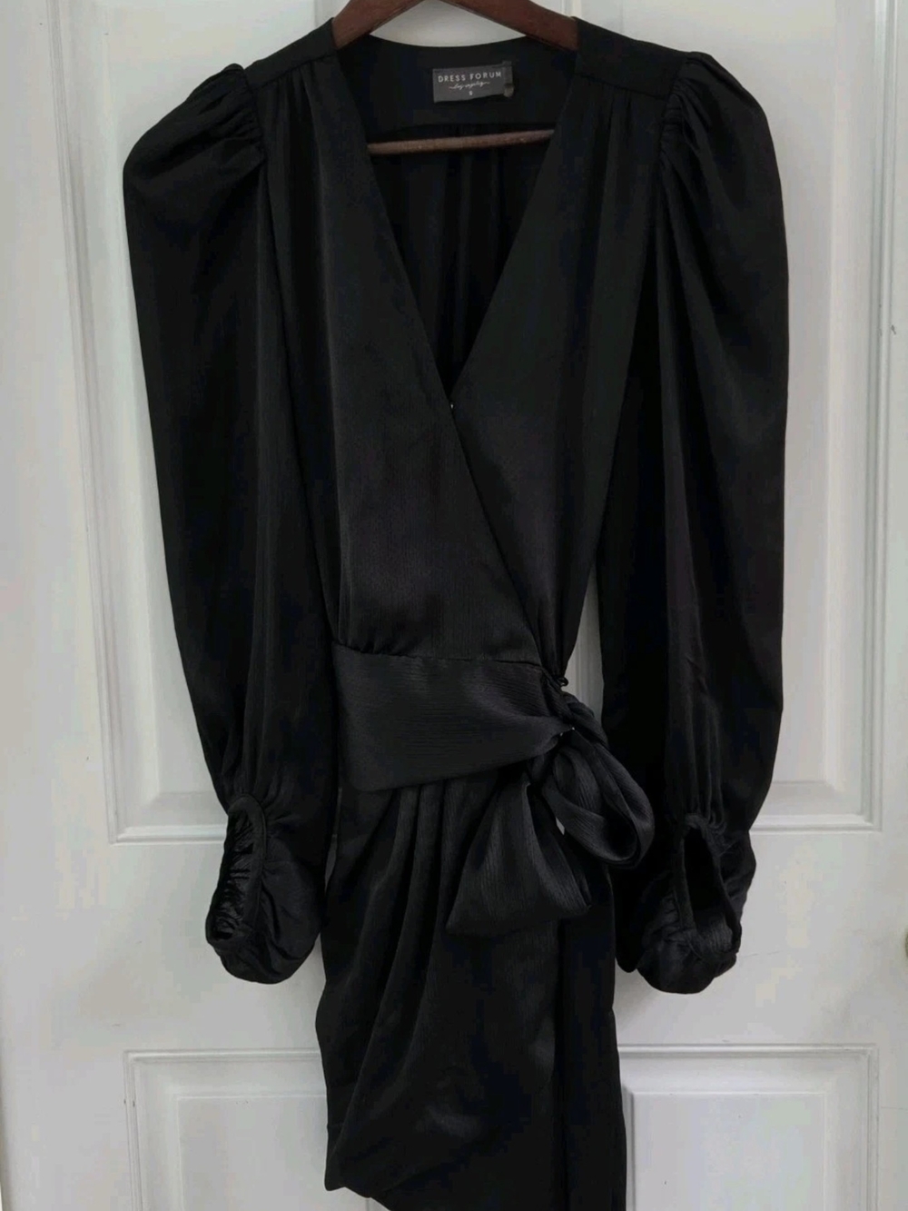 DRESS FORUM Black Jennifer Wrap Mini Dress Size Small Tie Side Women Size S